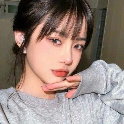 女孩梦三十